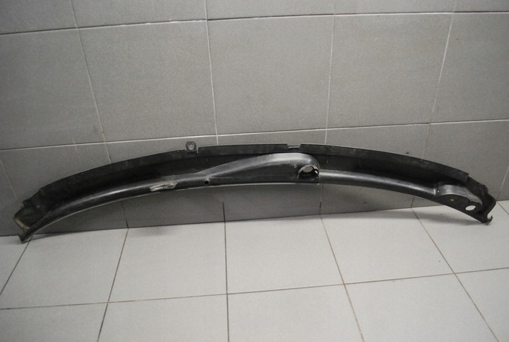 фото №7, Панель під лобовим склом audi a6 c6 eu 4f1819403