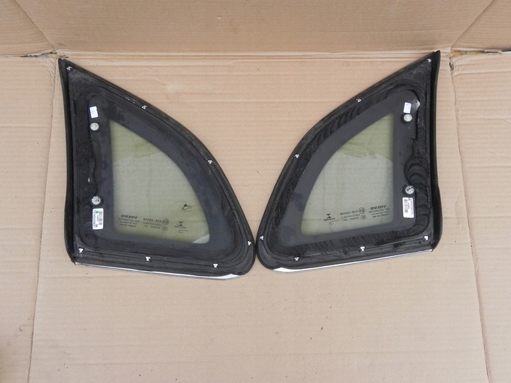 фото №3, Volvo v40 ii cross стекло кузовная хром левый правый зад