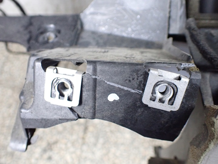 фото №8, Панель раздаточная капот bang&olufsen audi s8 d3 5.2 4e1819214