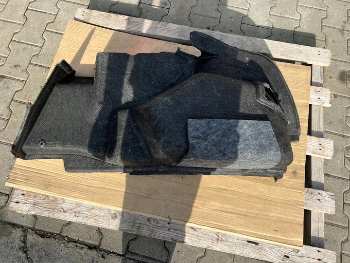 фото №8, Mercedes w205 sedan лімузин боковина оббивка багажника лівий зад ліва оригінал