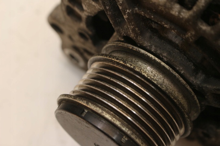 фото №8, Генератор 06f903023f vw touran i 2.0 tdi