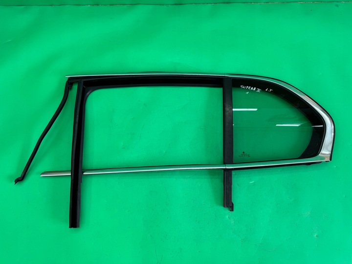 фото №1, Скло двері ліва задня малий хром прокладка skoda superb ii 2 08- sedan hb