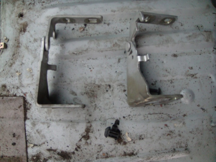 фото №1, Петли капота trafic ii vivaro b оригинал l i p комплект 2001-2014rok