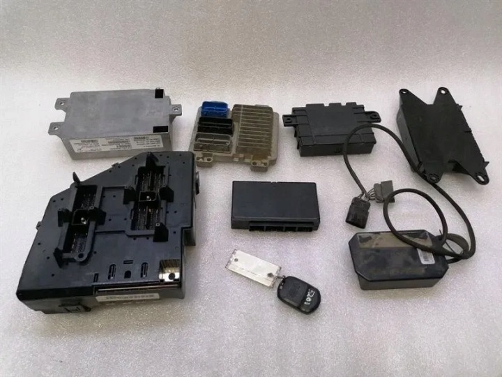 фото №10, Cadillac sts-v sts lc3 ecu двигателя 12607782 модуль управляющая двигателя 158