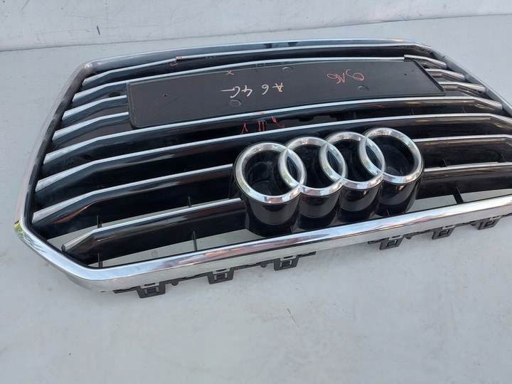 фото №13, Audi a6 c7 4g0 рестайлінг s-line 14- решітка радіатора решітка