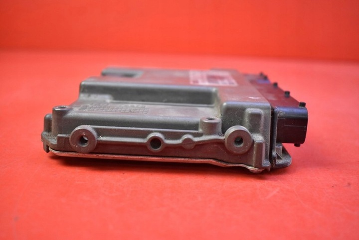 фото №6, Блок управления компьютер двигателя 8966105f60 toyota avensis t27 t29 2.0 d-4d 147km