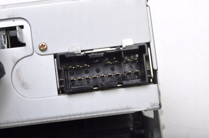 фото №9, Kia sorento i радио a02028b 961403e301