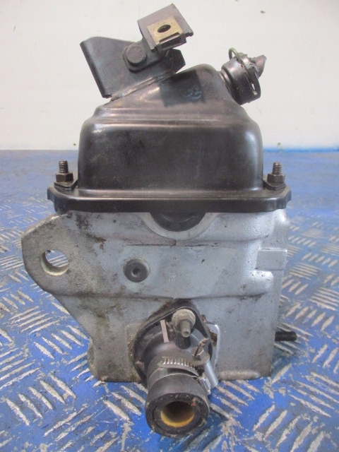 фото №5, Audi 100 c4 2.0 abk головка 048103373 вал розподільний вал