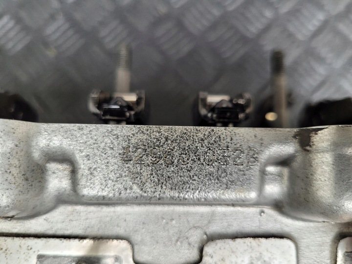 фото №10, Головка цилиндров 55258008 jeep cherokee v kl 2.2 crd lau61