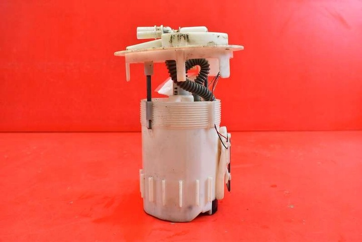 фото №6, Датчик уровня топлива 9674461380 peugeot 208 1 i 1.4 hdi 68 km 12-16