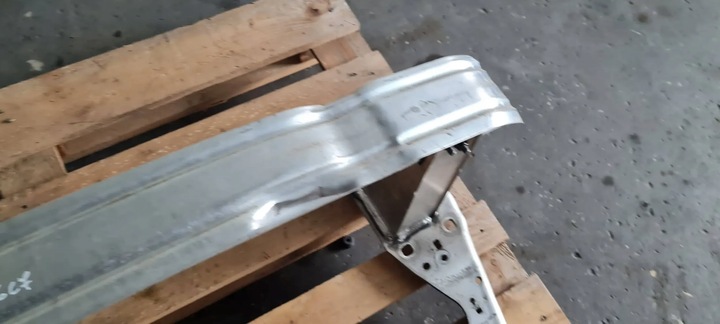 фото №6, S6 c7 4g рестайлинг балка бампера перед зона 4g0807113a s7 4g