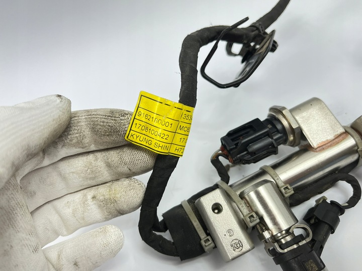 фото №9, Планка впрыскивающий форсунка kia stinger 3,3 t-gdi 35380-3l000 35310-3l000