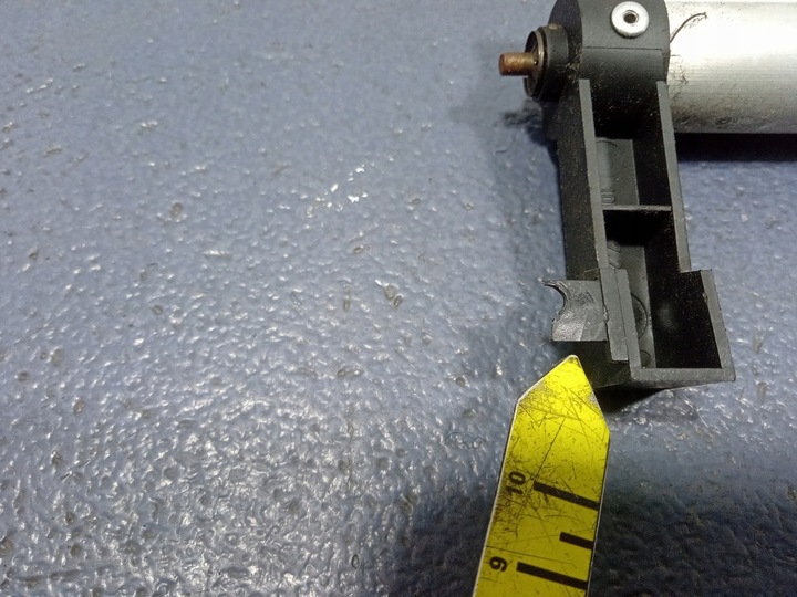 фото №7, Bmw 5 e39 touring ролета скла двері зад ліва 8208705