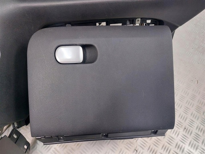 фото №9, Консоль панель капот подушка безопасности citroen c3 picasso 08-12r 96830365zd 9682894380