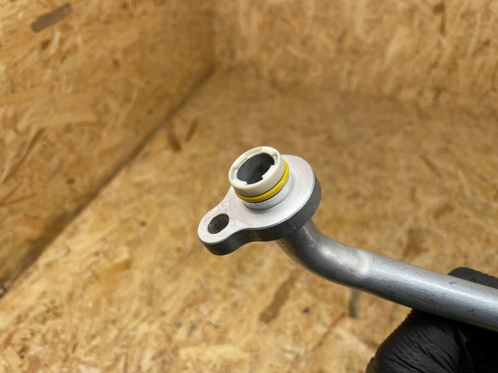 фото №9, Шланг трубка шланг кондиціонера volvo xc40 ii 32275946 2017-