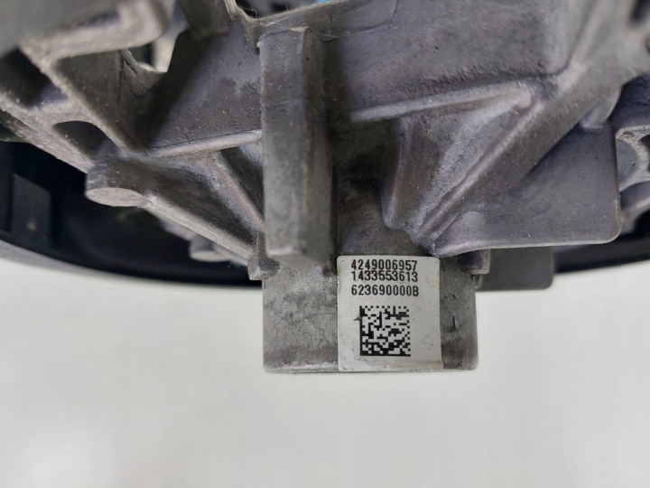 фото №14, Руль кожаный многофункциональный 98084115xu peugeot 308 ii t9