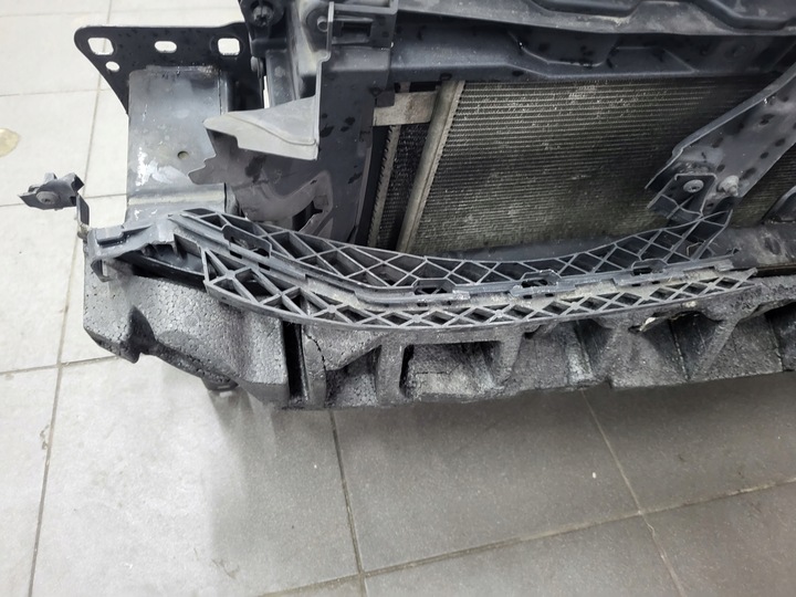 фото №7, Vw passat b8 1.6 tdi pas підсилювач балка радіаторів вентилятор 5q0121205s