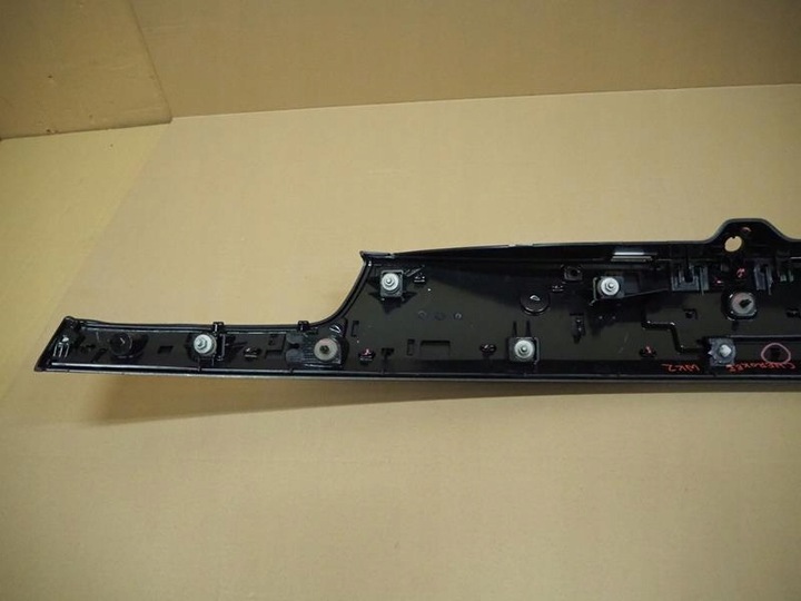 фото №7, Накладка крышки pod камера grand cherokee wk2 рестайлинг