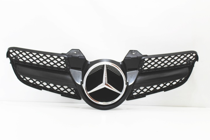 фото №7, Решётка радиатора oem номер mercedes slk r171 w171 рестайлинг рестайлинг a1718880260
