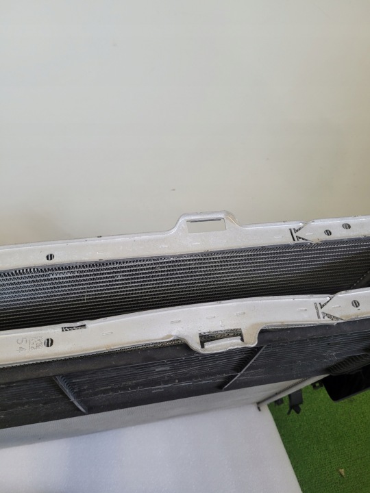 фото №8, Bmw i5 g60 g61 радиатор основний  жидкости радиатор электрик 7925806 7925808