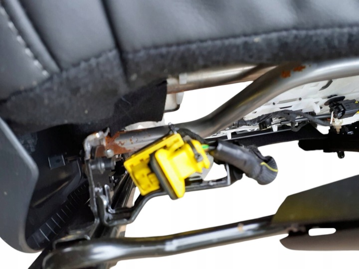 фото №8, Citroen ds4 ii 2022 / сидіння / диван / комплект / підголівник / спинка