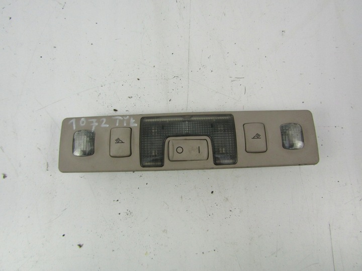 фото №1, Audi a6 c5 лампа освещение интерьера 98-01 4d