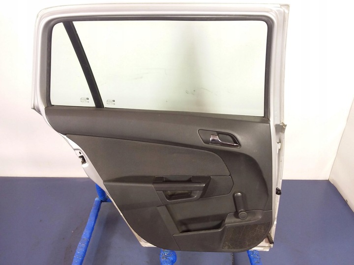 фото №7, Opel astra iii h универсал дверь зад левая z157