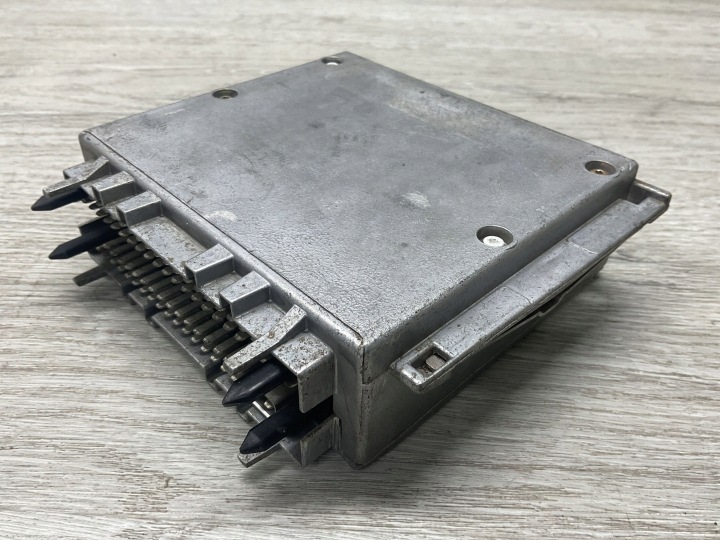 фото №12, Блок управления двигателем (ecu) перед mercedes-benz s w140 0125456032