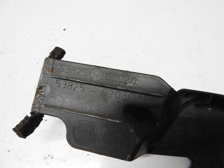 фото №10, Toyota auris i 5d 06-09 защита крыльев правое перед 53825-02020 53825-02030
