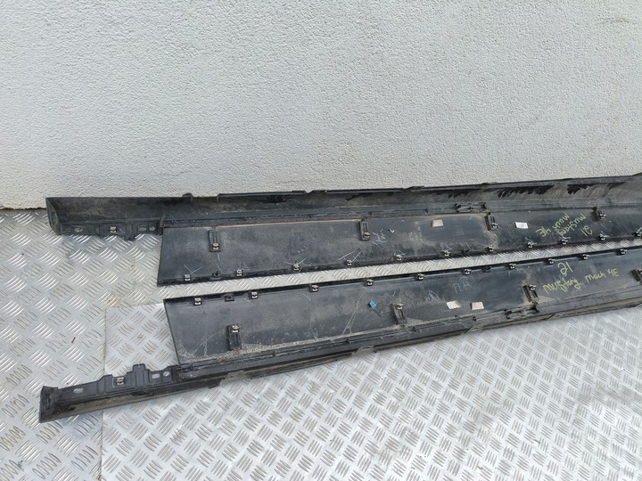 фото №8, Ford mustang mach-e 2021- планка пороговая левая правая комплект usa