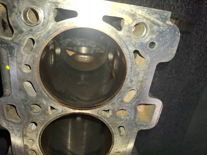 фото №11, Блок  двигуна renault 2.3 dci biturbo m9tf716 11339r nissan