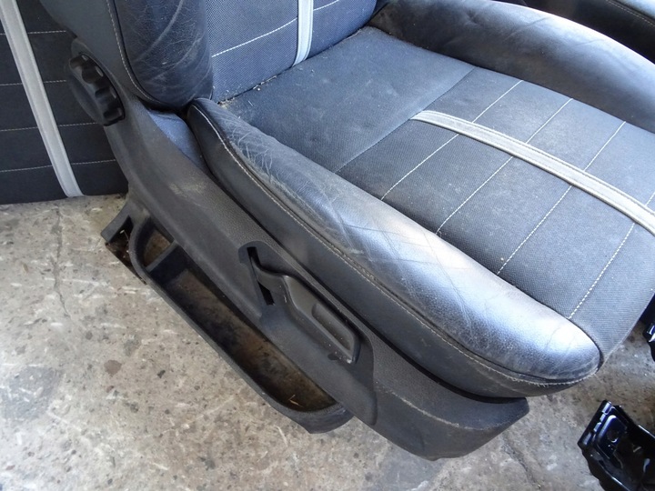 фото №10, Ford kuga mk1 сидіння диван pół шкіра комплект