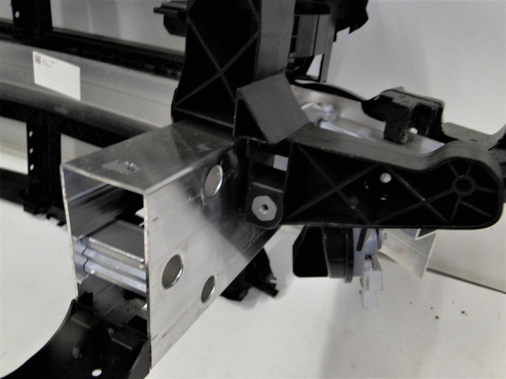 фото №10, Mercedes gla h247 247 зона смятия левая правая