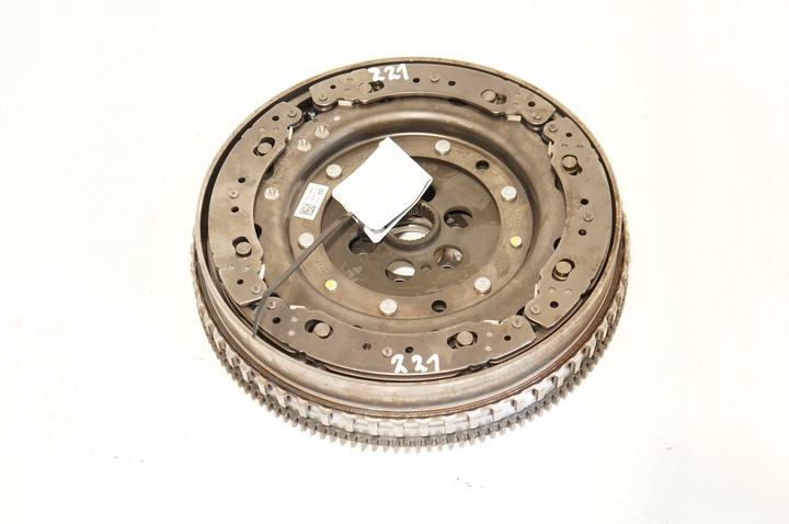 фото №1, Колесо двомасовий at edc kadjar 1,2 1,3tce 123101804r