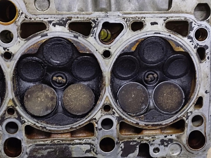 фото №11, Audi a6 c5 1.8 t головка двигателя 058103373a