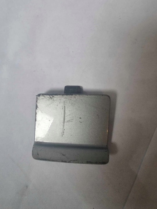 фото №1, Vw golf vii - заглушка фаркоп бампера зад