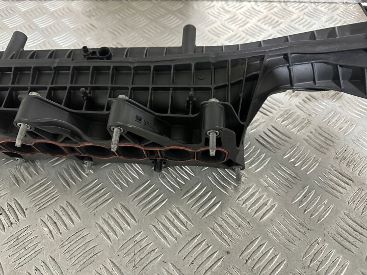 фото №13, Opel astra k 1.6 cdti колектор впускний  регулятор 55503130