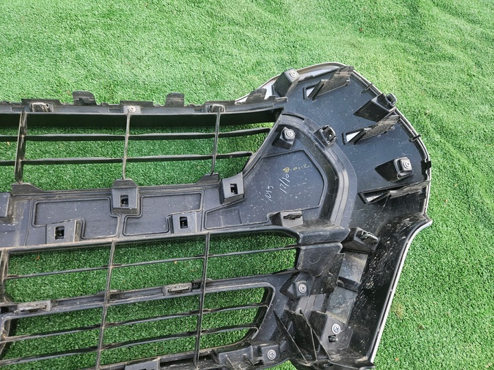 фото №14, Решітка радіатора решітка бампера перед toyota hilux viii 20-