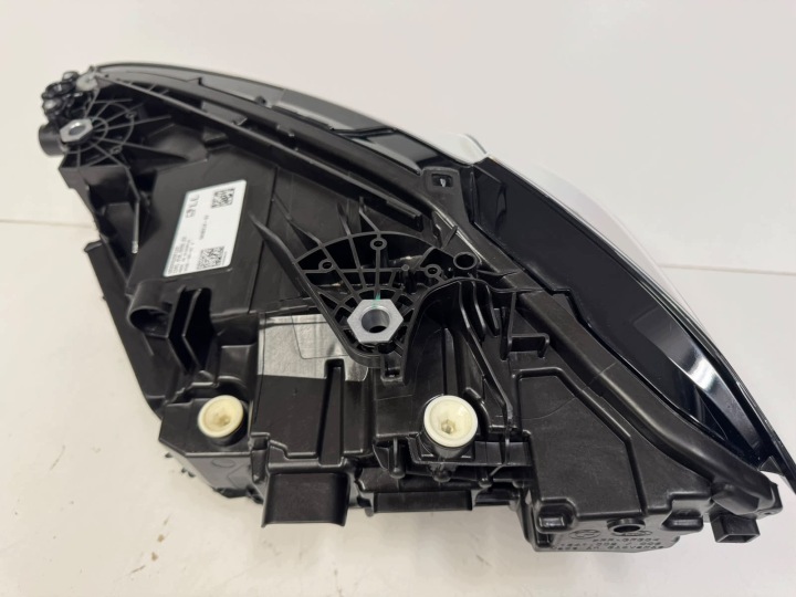 фото №12, Bmw m3 m4 g22 g23 g80 g82 g81 рестайлинг фара передняя правая тень line 5a3b314