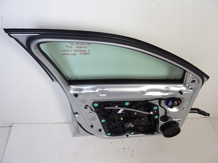 фото №14, Skoda octavia 4 iv універсал двері лівий перед 2022r комплектні la7w універсал