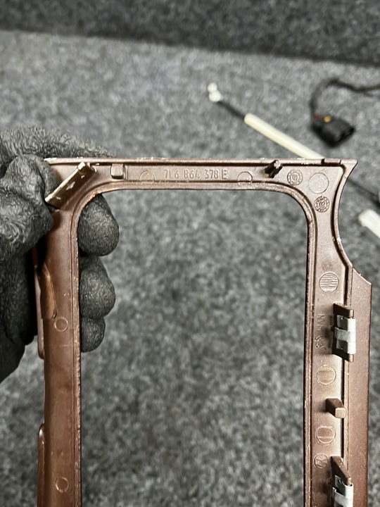 фото №11, Рамка dekor liswa туннеля среднего vw touareg 7l 7l6863378