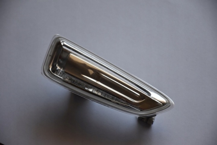 фото №16, Поворотник w крило праве opel astra iv j 2012