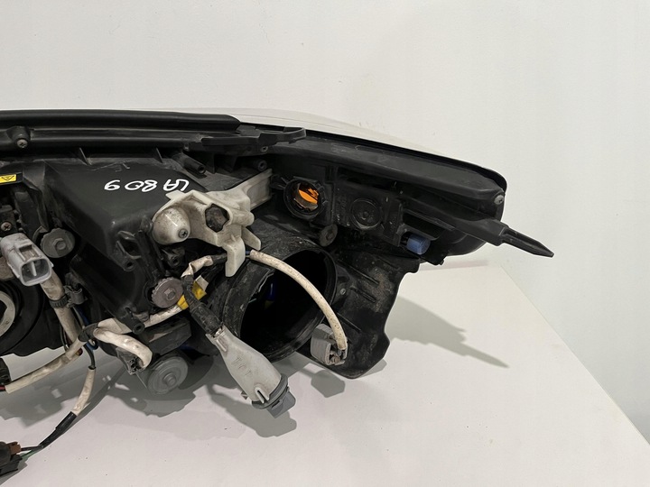 фото №12, Toyota land cruiser 200 лампа правий перед