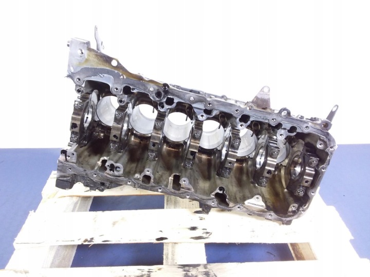 фото №6, Bmw 7 g11 g12 3.0d 320km блок двигателя b57d30t