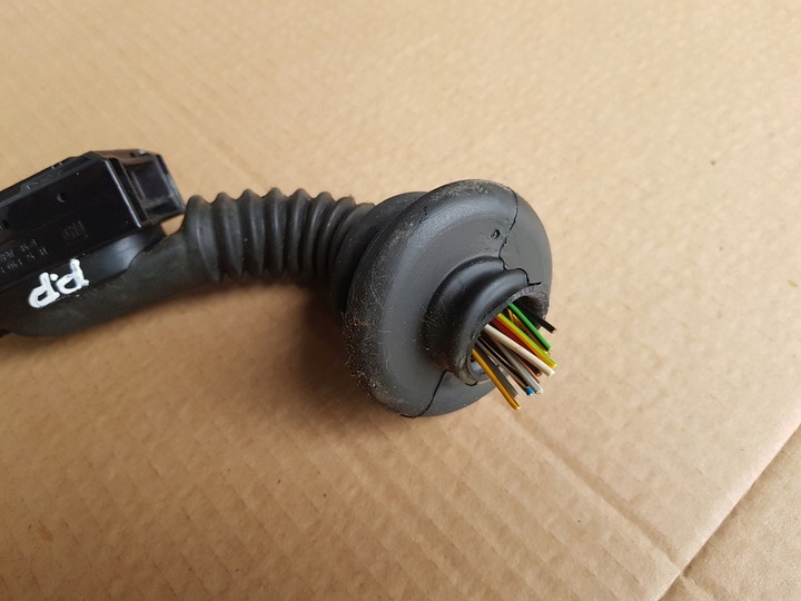 фото №8, Штекер соединитель жгут дверь правые перед opel zafira b astra h 15 кабели