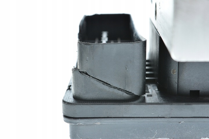 фото №8, Насос abs freelander srb000200 10.0925-0851.3 описание