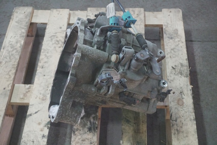 фото №7, Mitsubishi colt cz vi z30 1.3b 2008r коробка передач p2500a199 nr.105