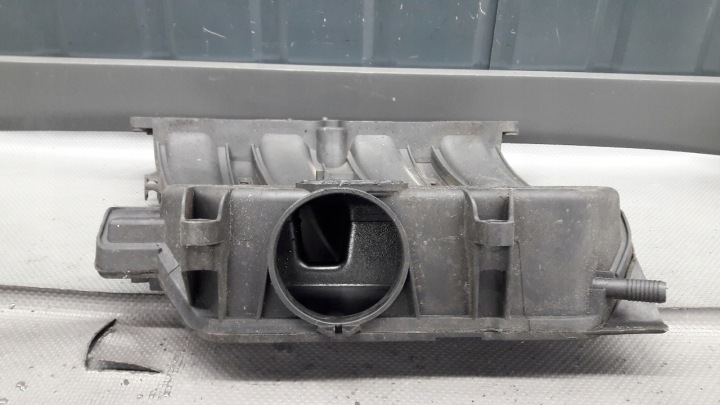 фото №9, 7700105829 коллектор впускной renault megane i 1.4
