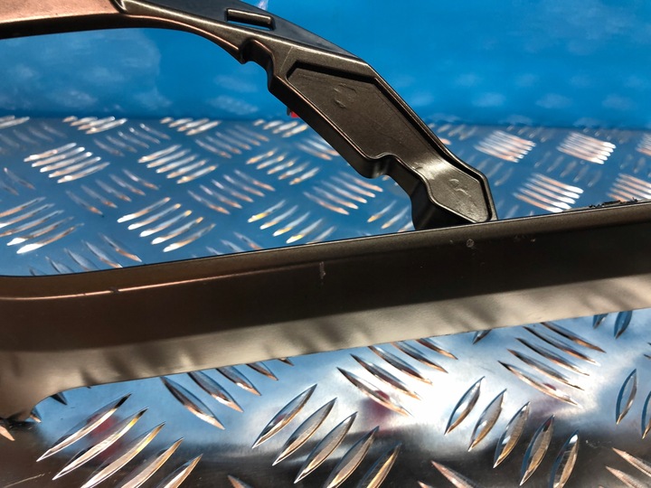 фото №5, Toyota chr ch-r планка консолі панелі dekor рамка