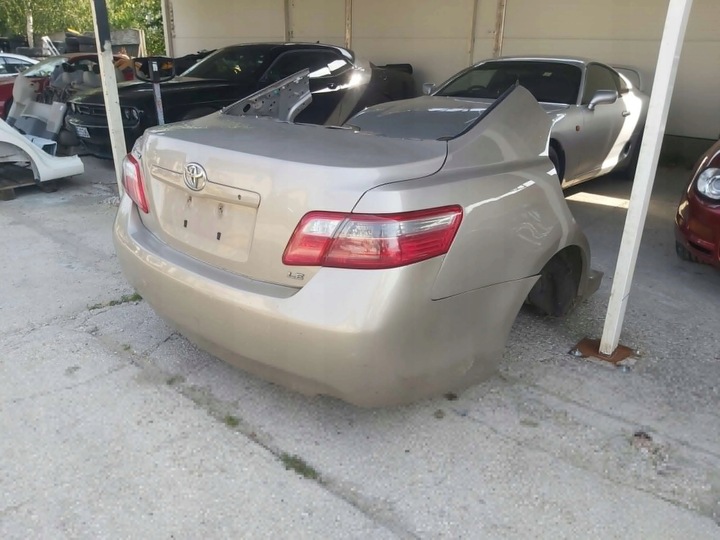 фото №10, Toyota camry vi xv40 бампер зад задній накладка спойлер 06-11r